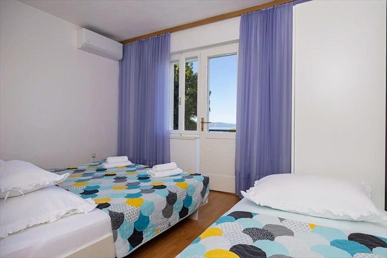 Apartments Irena Tučepi Exterior foto